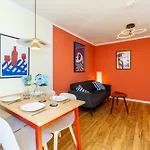 Zentral Wohnen Mit Stellplatz Und Balkon - Nahe Main Und Innenstadt