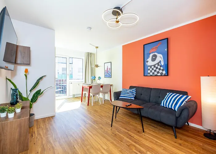 Zentral Wohnen Mit Stellplatz Und Balkon - Nahe Main Und Innenstadt