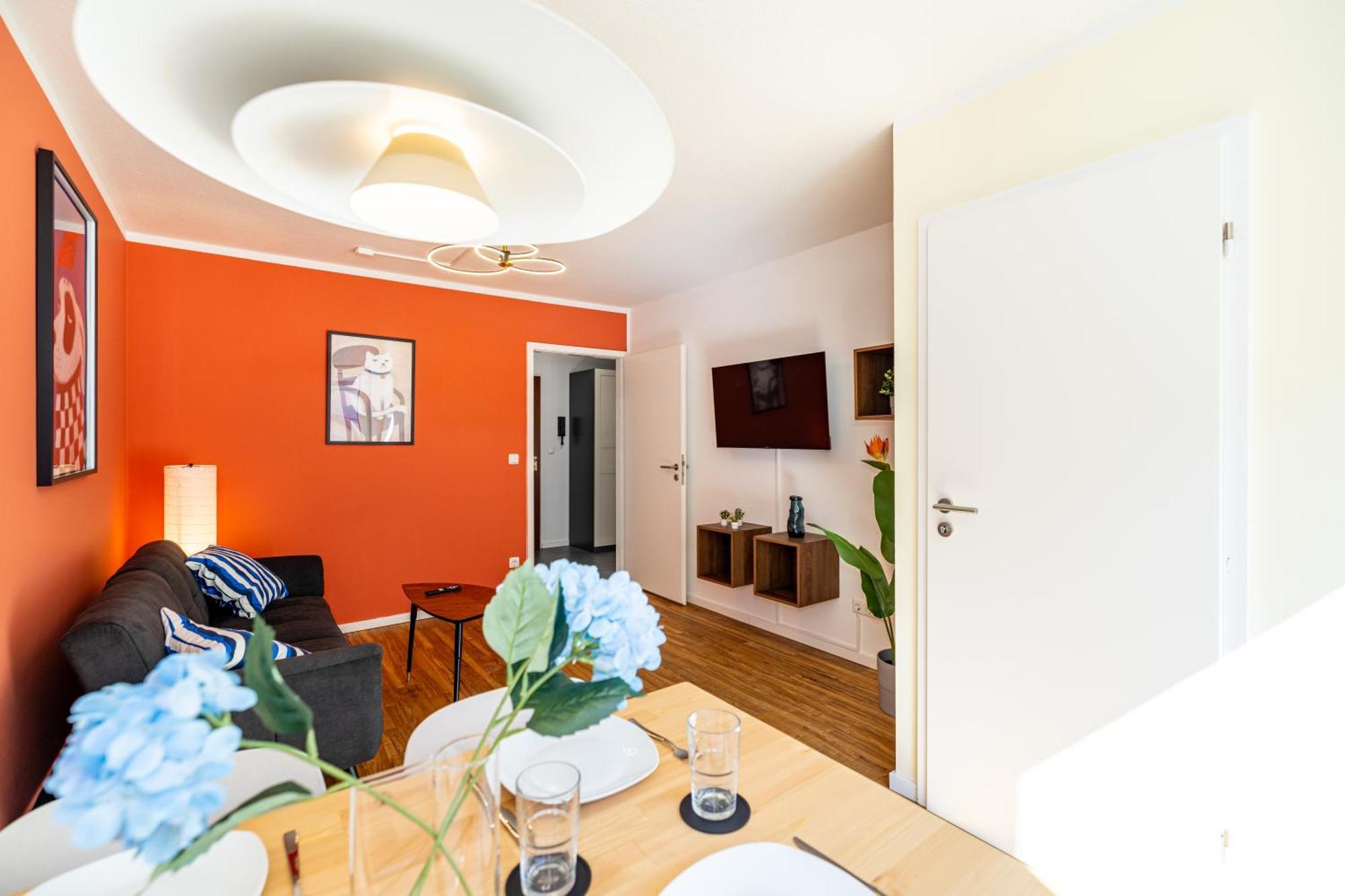 Zentral Wohnen Mit Stellplatz Und Balkon - Nahe Main Und Innenstadt * Würzburg