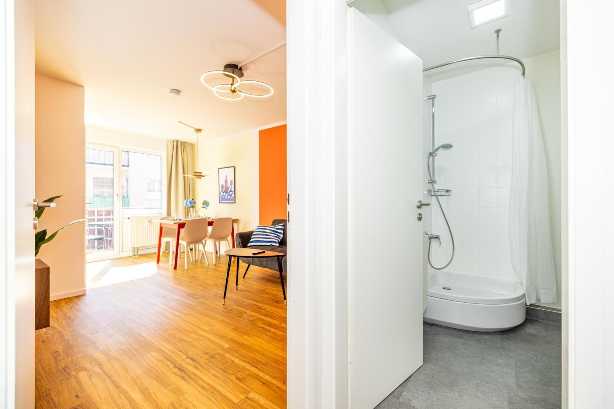 Zentral Wohnen Mit Stellplatz Und Balkon - Nahe Main Und Innenstadt