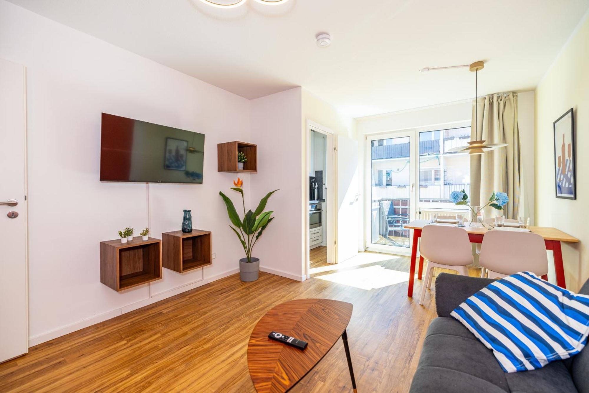 Zentral Wohnen Mit Stellplatz Und Balkon - Nahe Main Und Innenstadt Würzburg